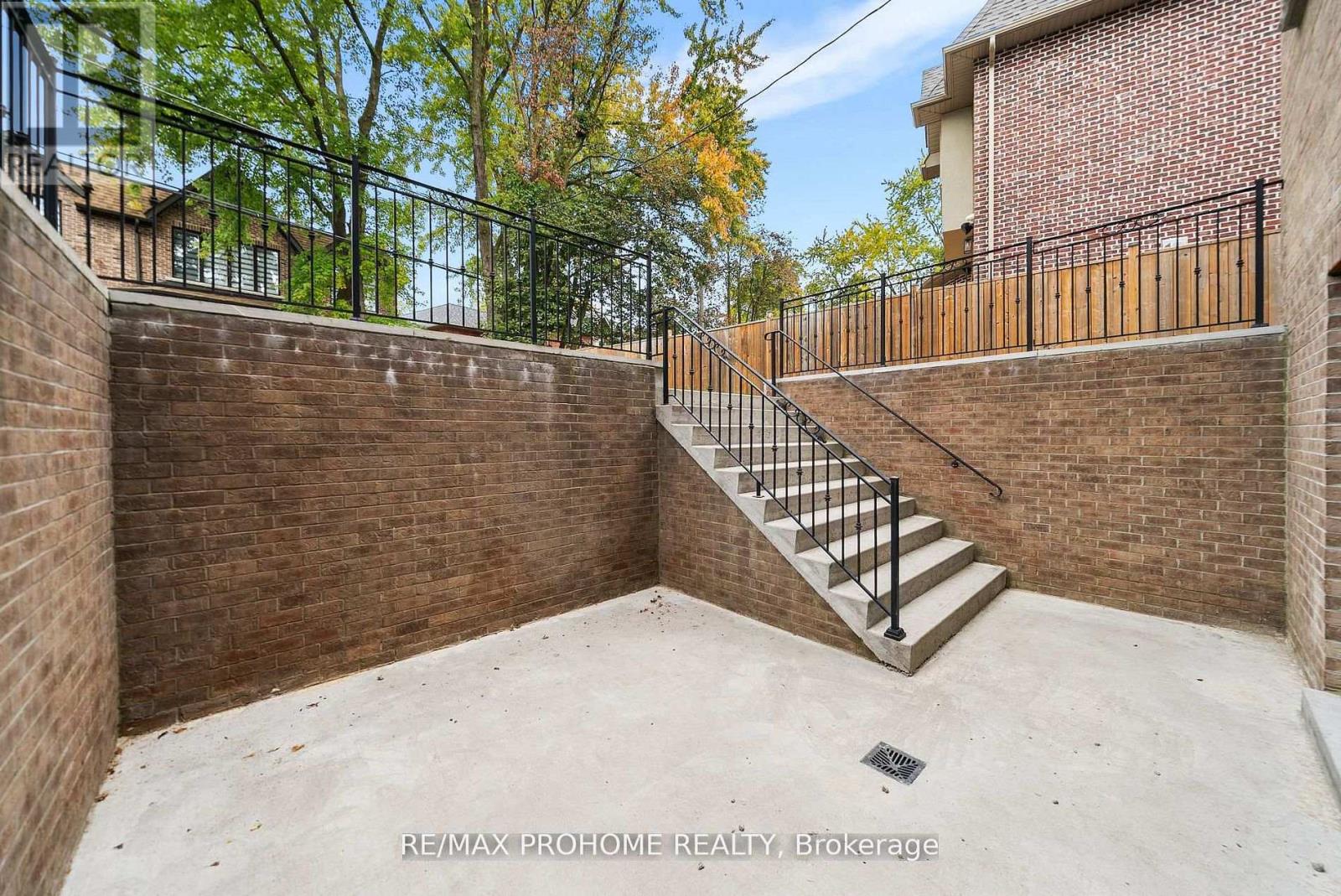 8 Worsley Court, Markham, Ontario  L3R 1V4 - Photo 44 - N13029432