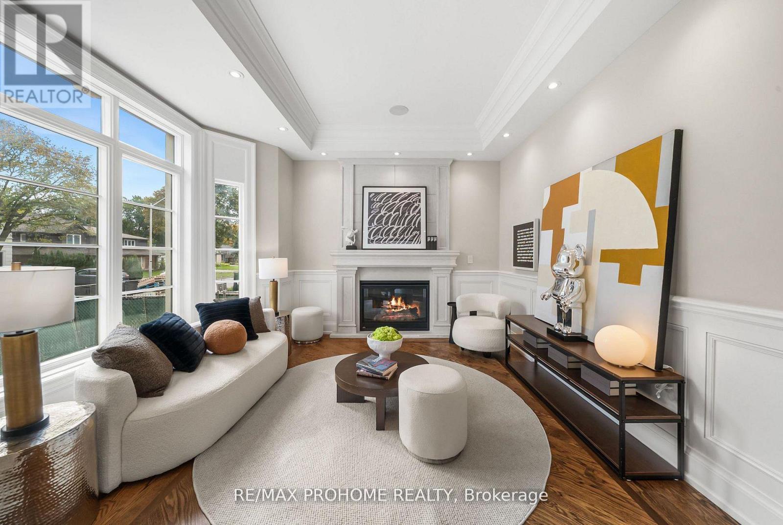 8 Worsley Court, Markham, Ontario  L3R 1V4 - Photo 6 - N13029432