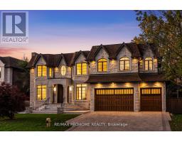 8 WORSLEY COURT, Markham, Ontario