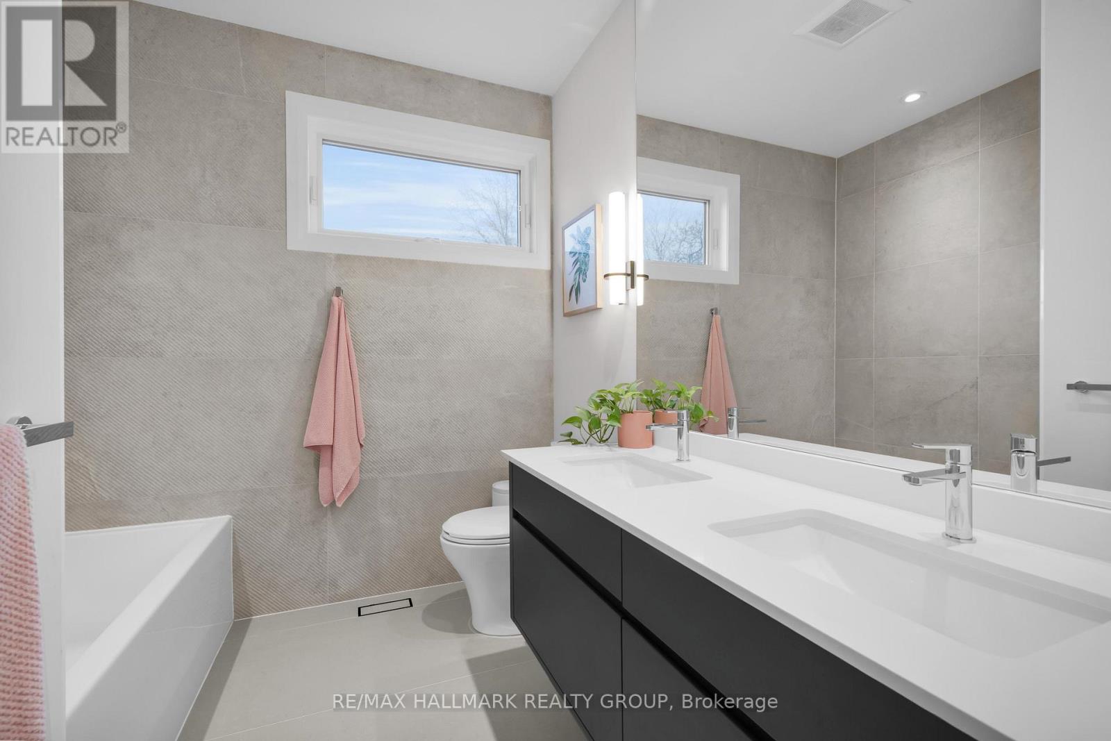 36 Kenora Street, Ottawa, Ontario  K1Y 3K8 - Photo 25 - X13007588