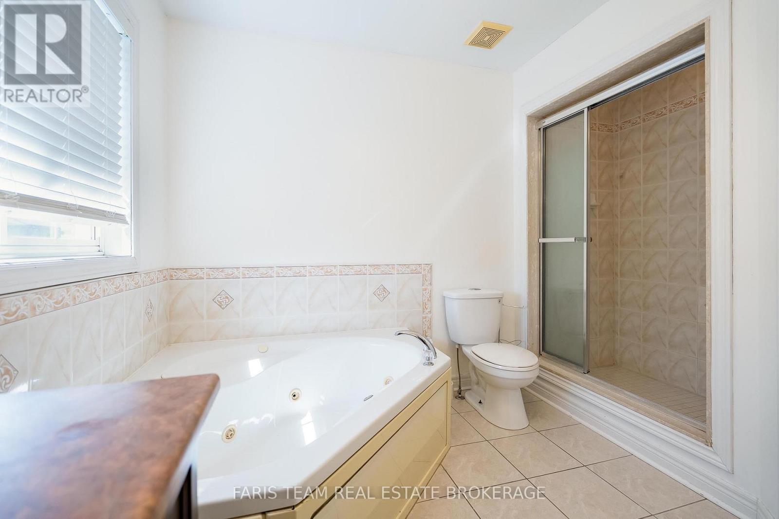 18 Balmoral Place, Barrie, Ontario  L4N 0Y9 - Photo 22 - S13029148