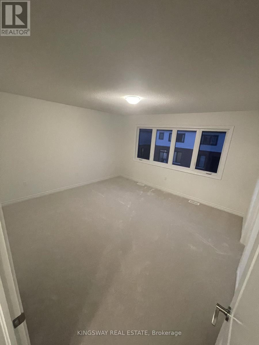 69 Gemini Drive, Barrie, Ontario  L9J 0P8 - Photo 7 - S13029468