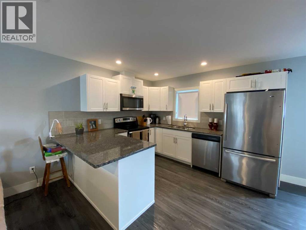 10 Sage Brush Avenue, Taber, Alberta  T1G 0E8 - Photo 6 - A2303023