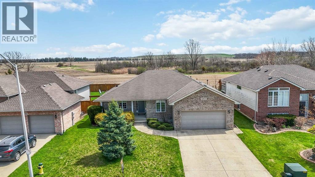 482a First Avenue, Petrolia, Ontario  N0N 1R0 - Photo 2 - 26007827