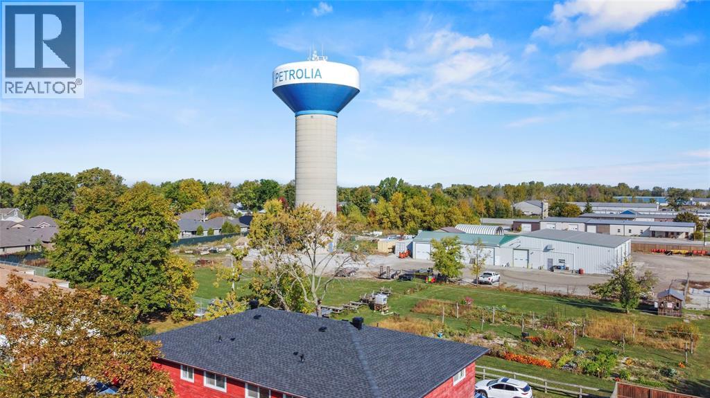 482a First Avenue, Petrolia, Ontario  N0N 1R0 - Photo 36 - 26007827