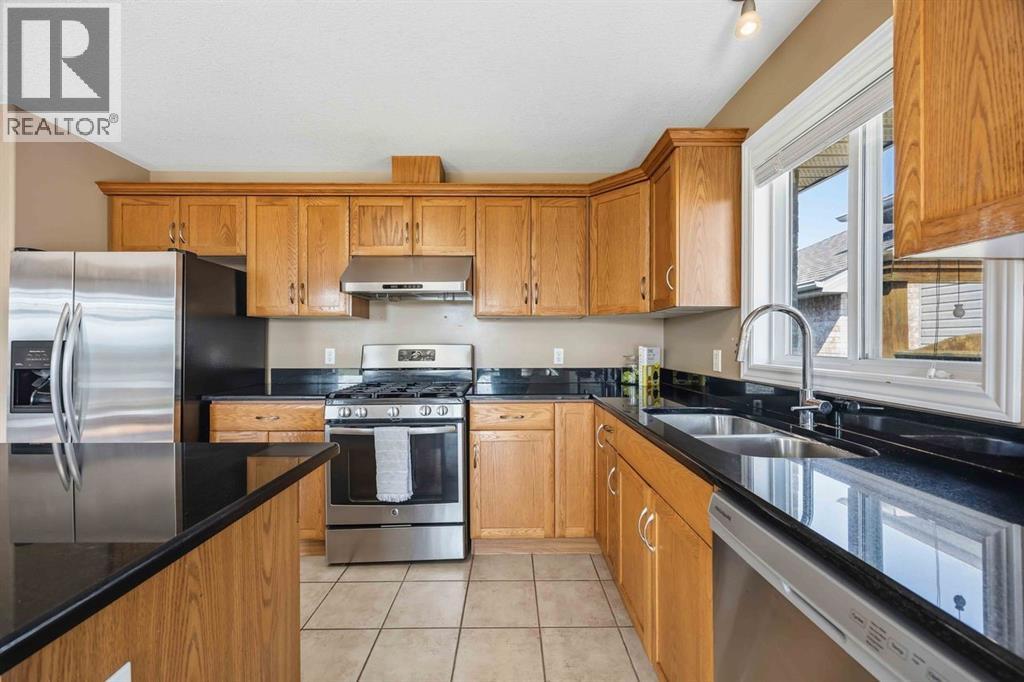 482a First Avenue, Petrolia, Ontario  N0N 1R0 - Photo 8 - 26007827