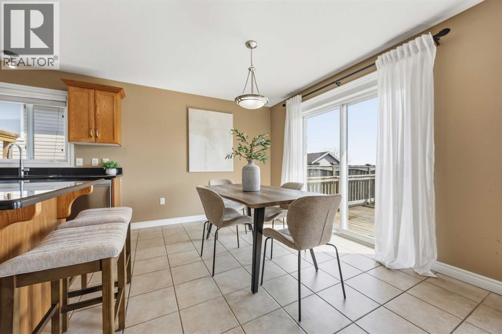 482a First Avenue, Petrolia, Ontario  N0N 1R0 - Photo 9 - 26007827