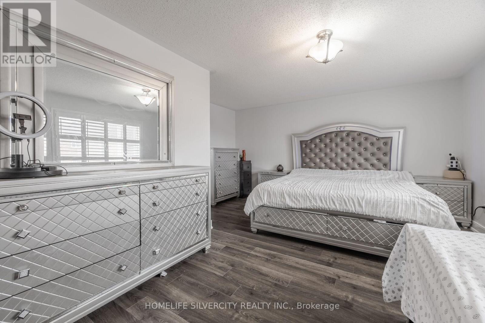 67 Sweet Clover Crescent, Brampton, Ontario  L6R 3A1 - Photo 25 - W13029104