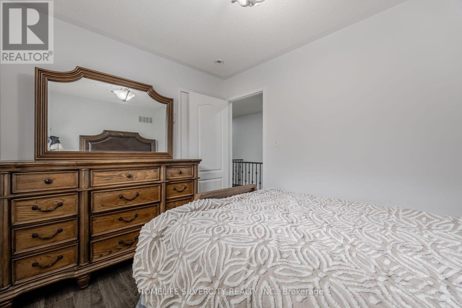 67 Sweet Clover Crescent, Brampton, Ontario  L6R 3A1 - Photo 31 - W13029104