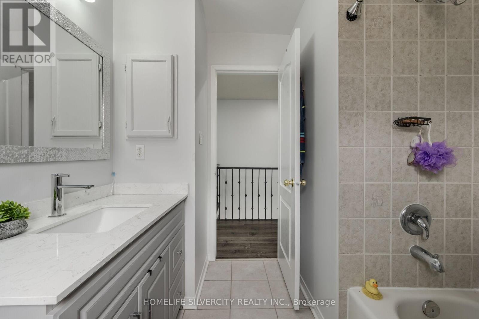 67 Sweet Clover Crescent, Brampton, Ontario  L6R 3A1 - Photo 35 - W13029104