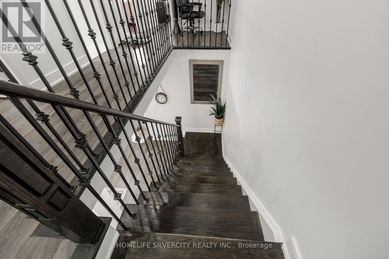 67 Sweet Clover Crescent, Brampton, Ontario  L6R 3A1 - Photo 36 - W13029104