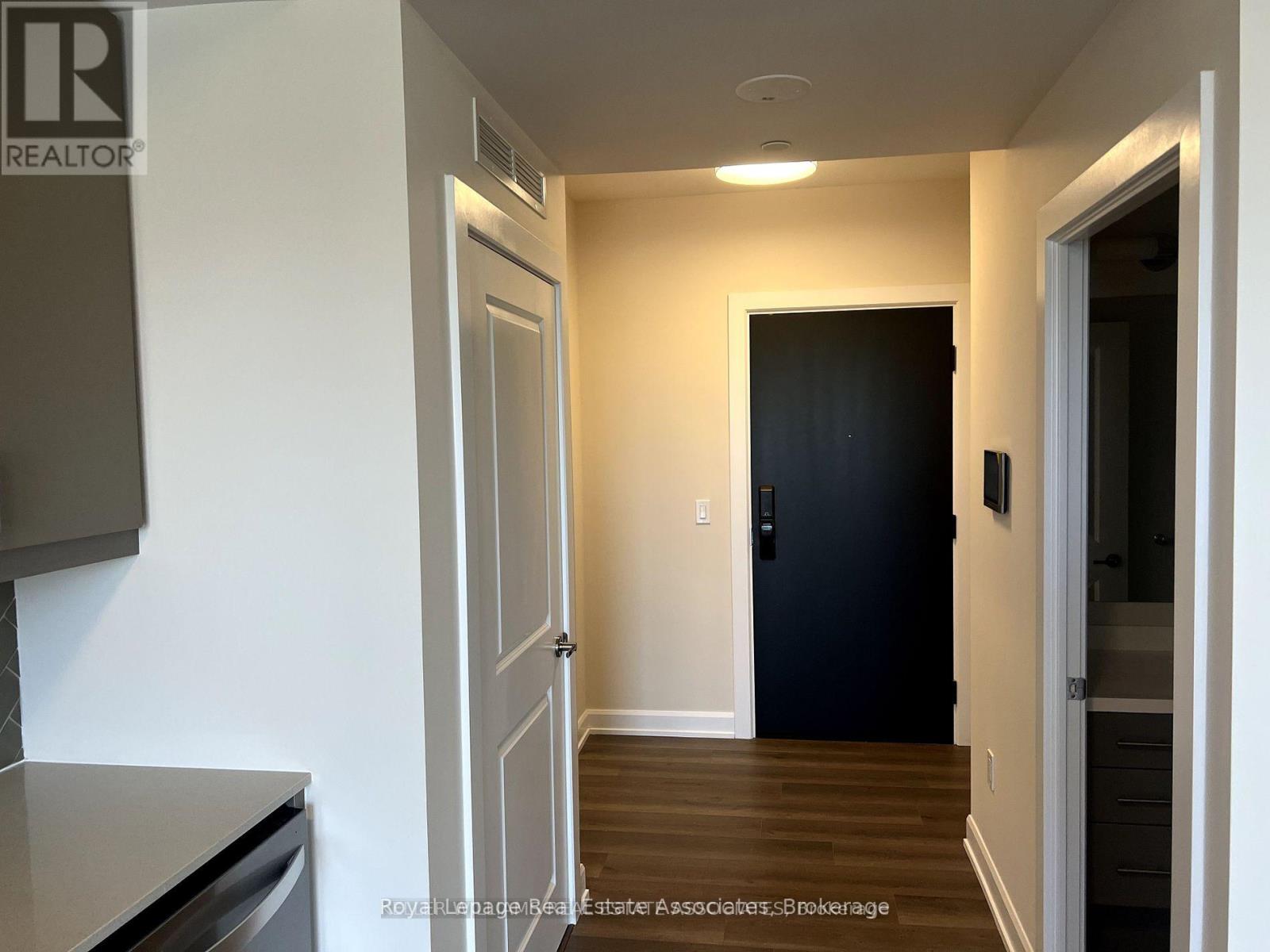 307 - 3200 William Colston Avenue, Oakville, Ontario  L6H 7W6 - Photo 4 - W13029140