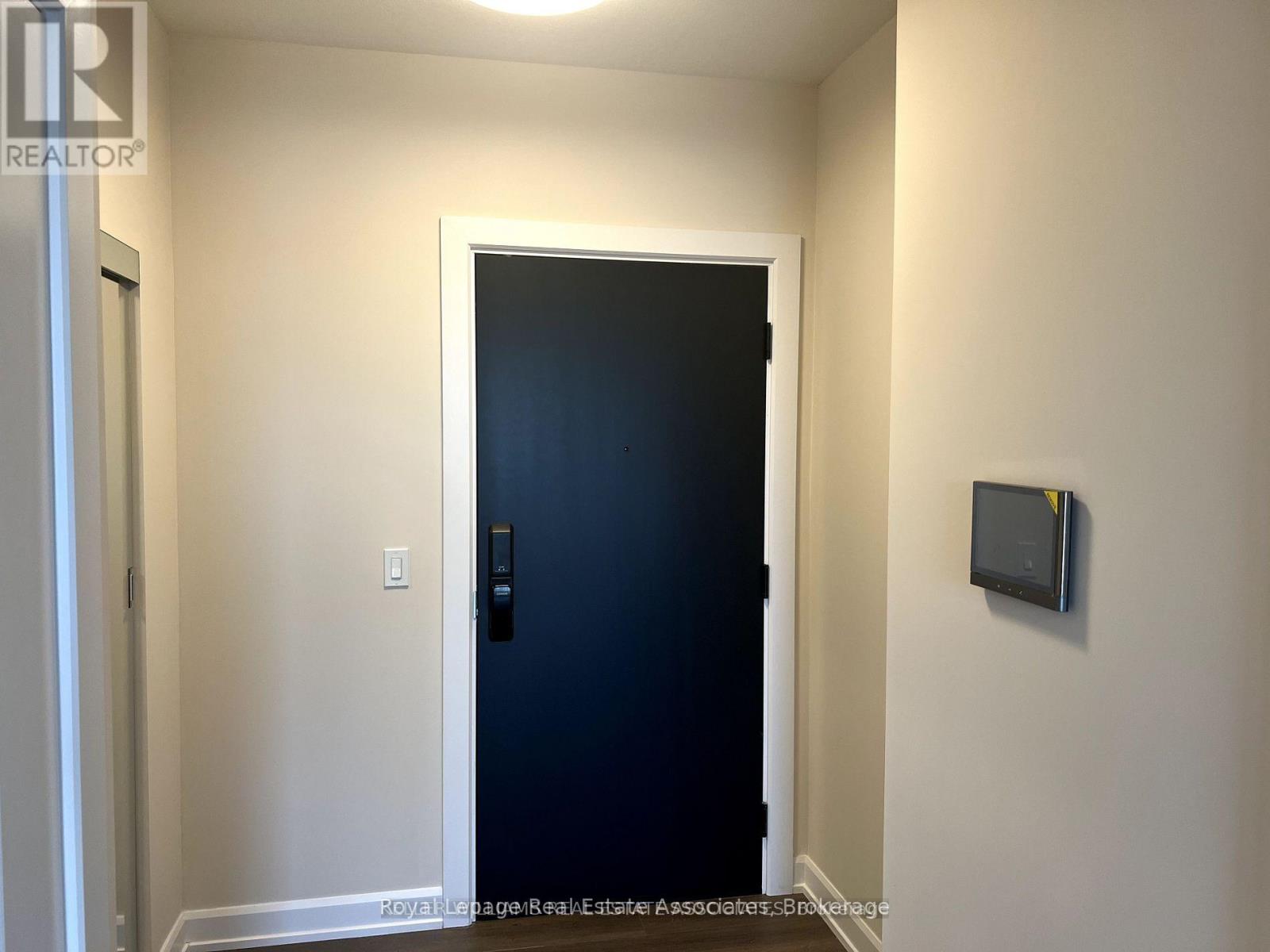 307 - 3200 William Colston Avenue, Oakville, Ontario  L6H 7W6 - Photo 8 - W13029140