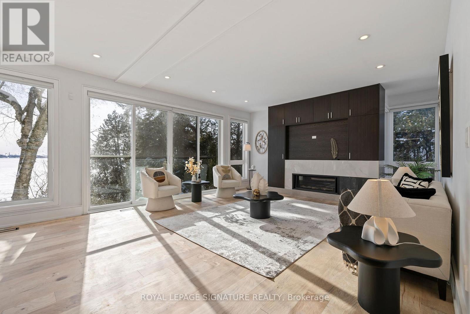 290 North Shore Boulevard E, Burlington, Ontario  L7T 1W9 - Photo 11 - W13029166