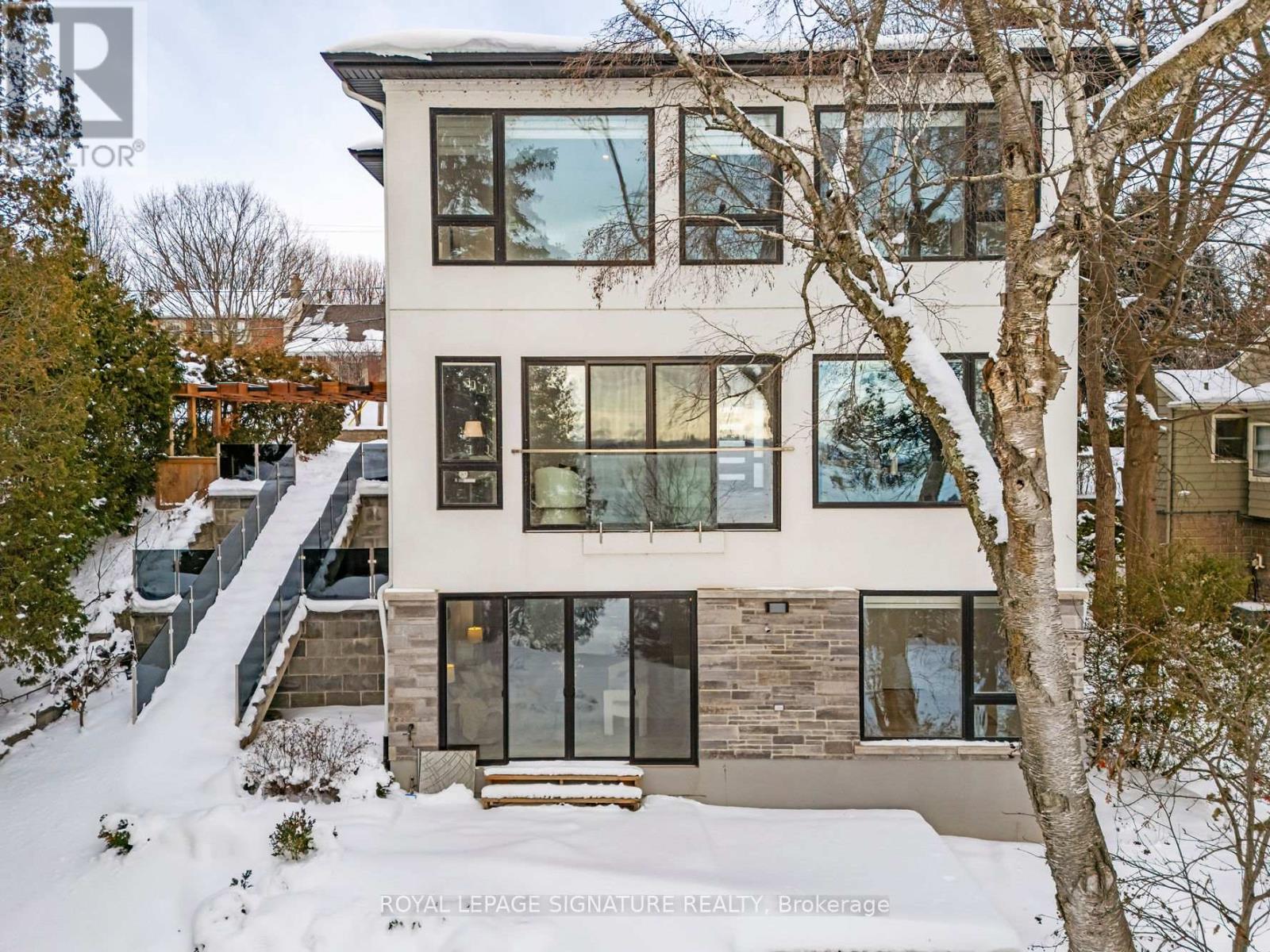 290 North Shore Boulevard E, Burlington, Ontario  L7T 1W9 - Photo 39 - W13029166