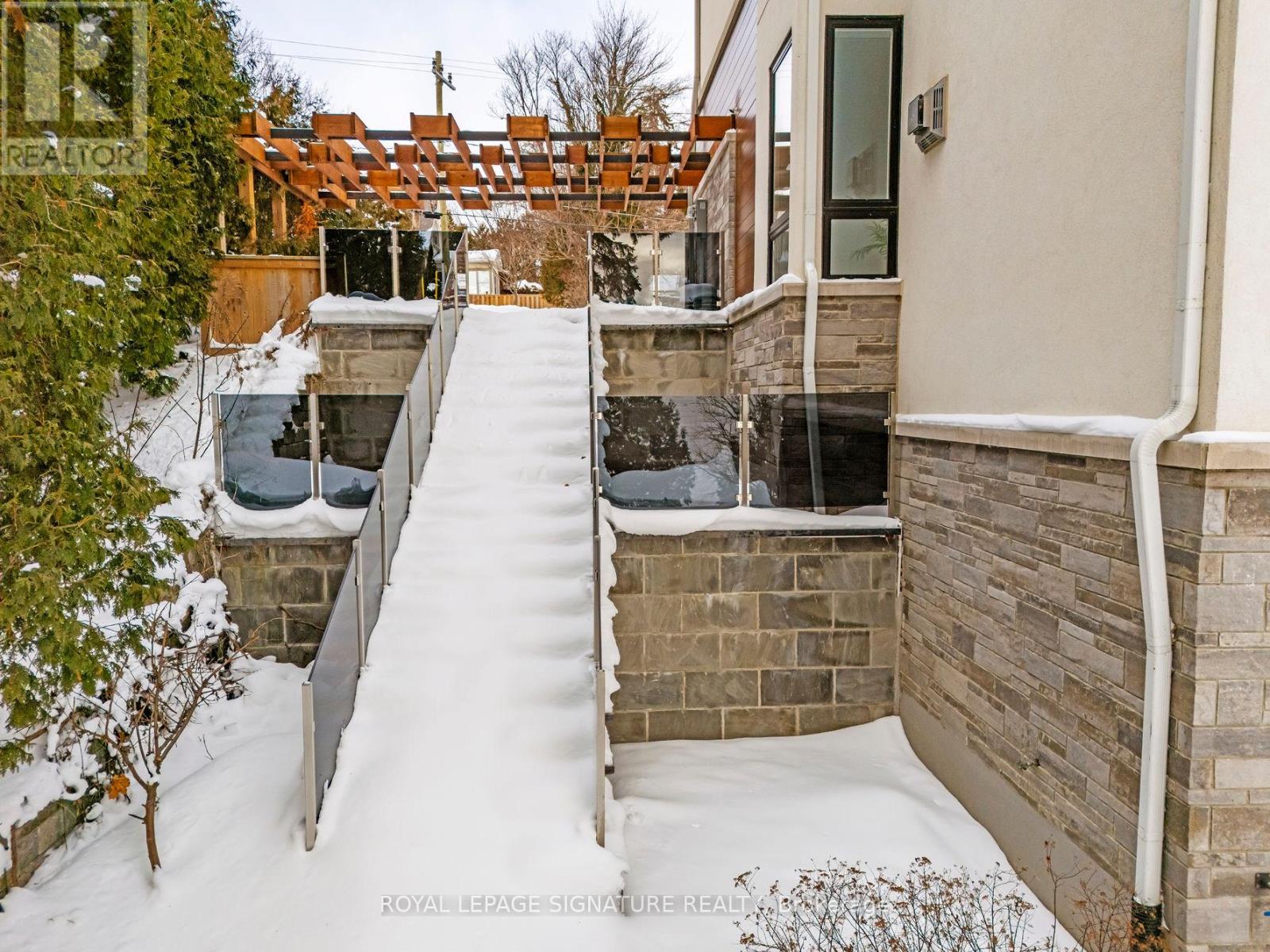 290 North Shore Boulevard E, Burlington, Ontario  L7T 1W9 - Photo 43 - W13029166