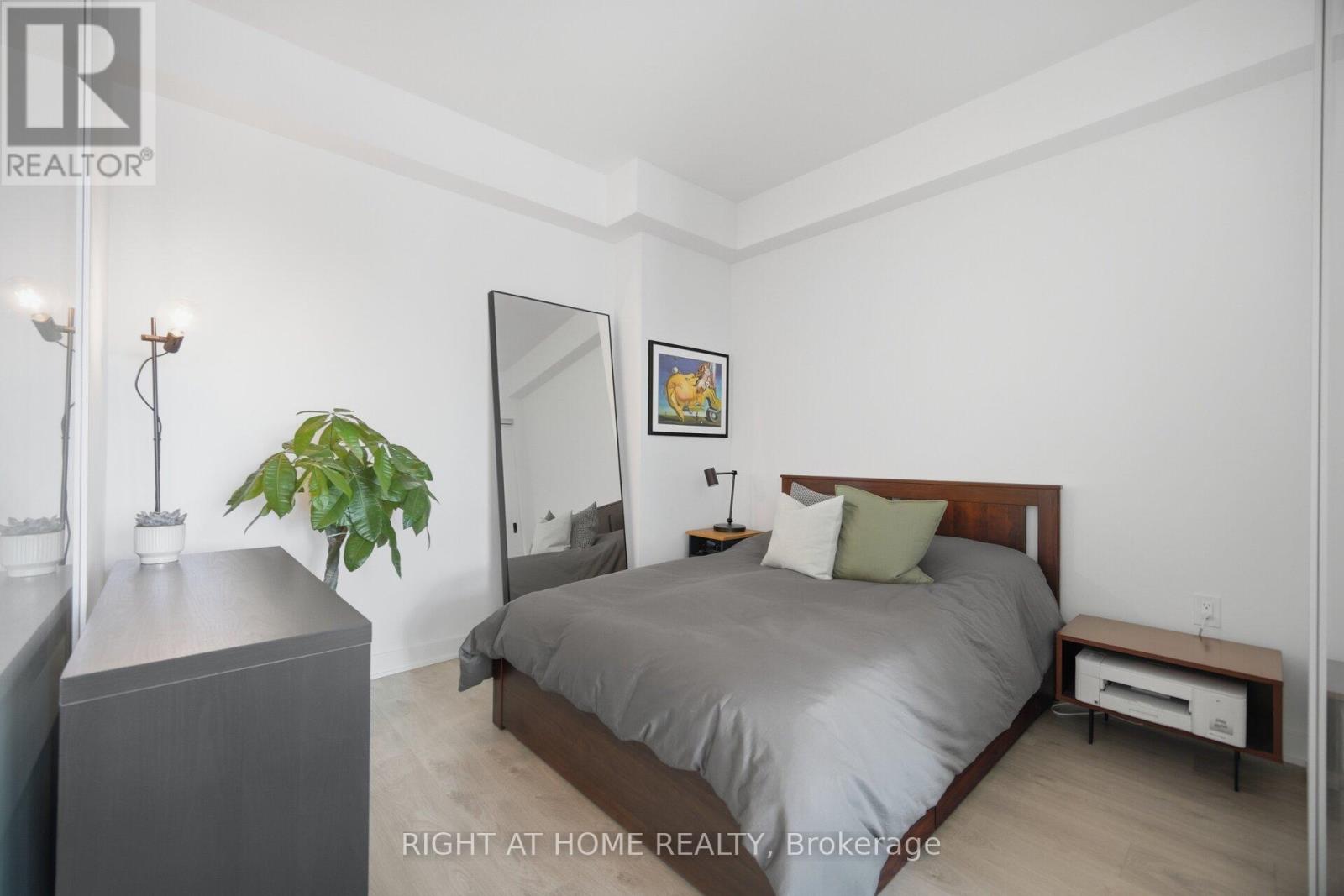 204 - 36 Zorra Street, Toronto, Ontario  M8Z 0G5 - Photo 3 - W13029172