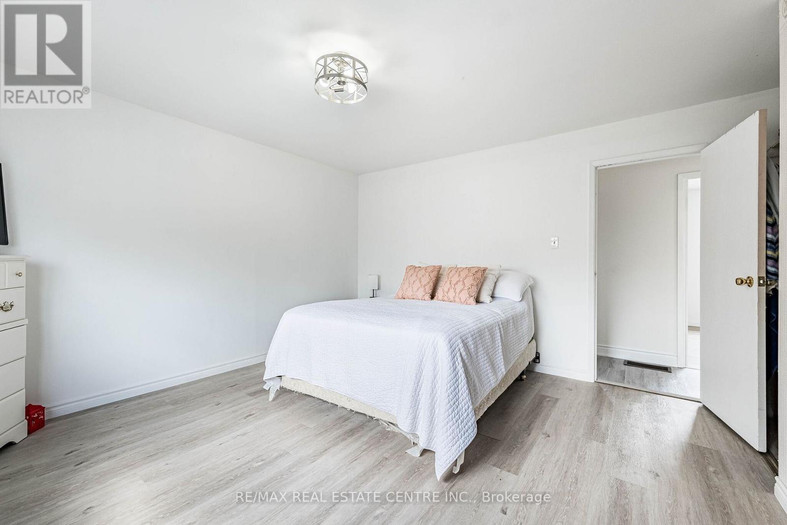 11 Kirkland Road, Brampton, Ontario  L6V 2W5 - Photo 26 - W13029208