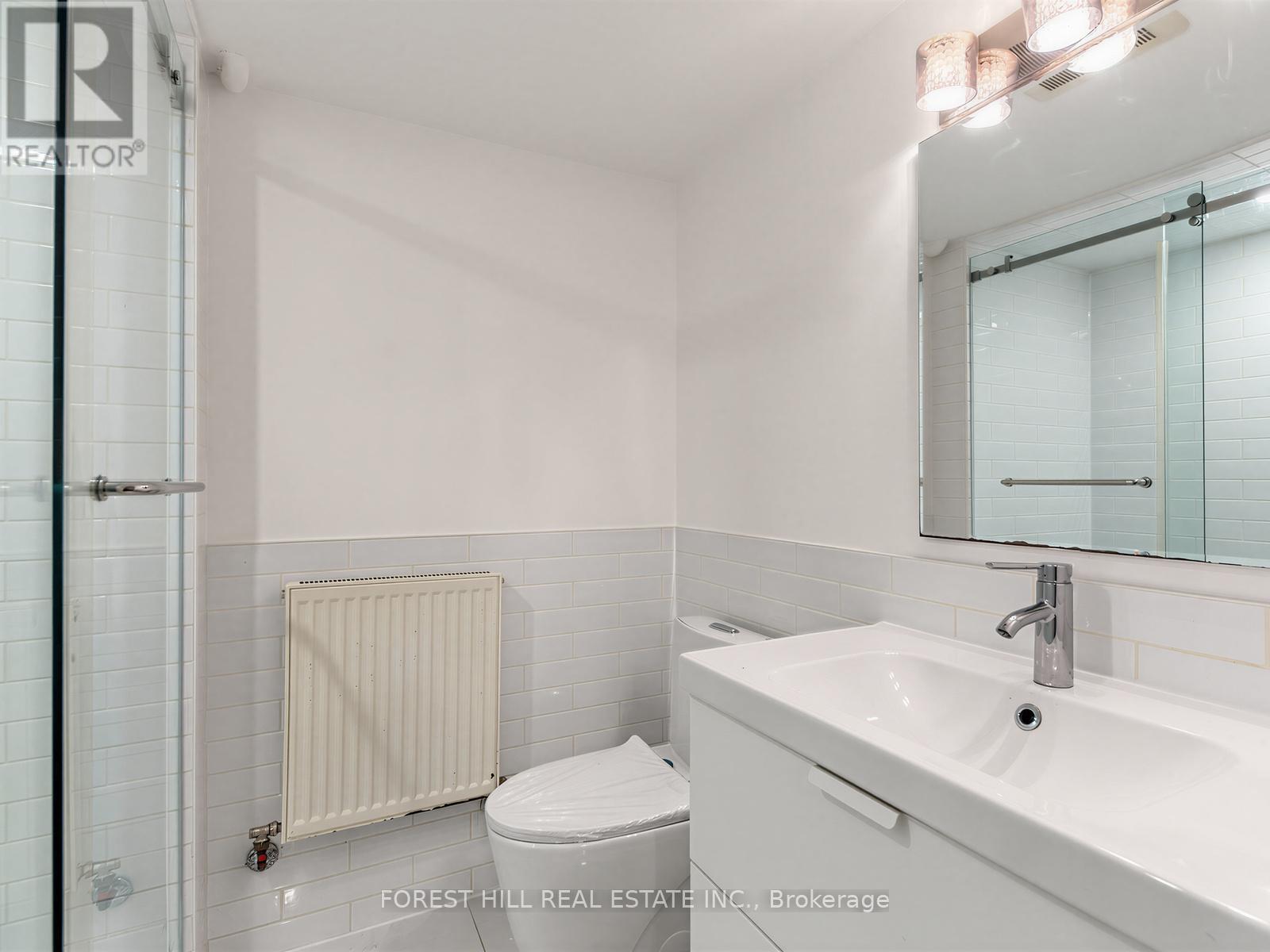 Lower - 12 Salem Avenue, Toronto, Ontario  M6H 3C1 - Photo 15 - W13029234