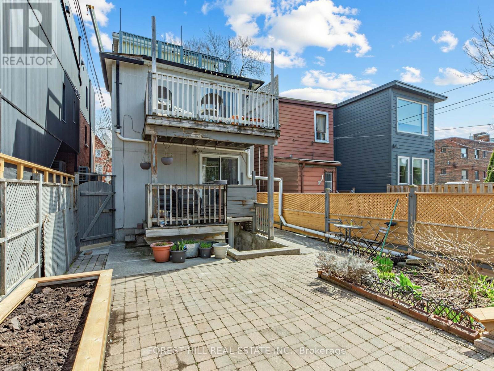 Lower - 12 Salem Avenue, Toronto, Ontario  M6H 3C1 - Photo 26 - W13029234