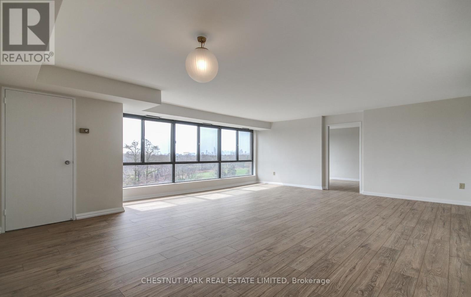 812 - 1400 Dixie Road, Mississauga, Ontario  L5E 3E1 - Photo 8 - W13029286