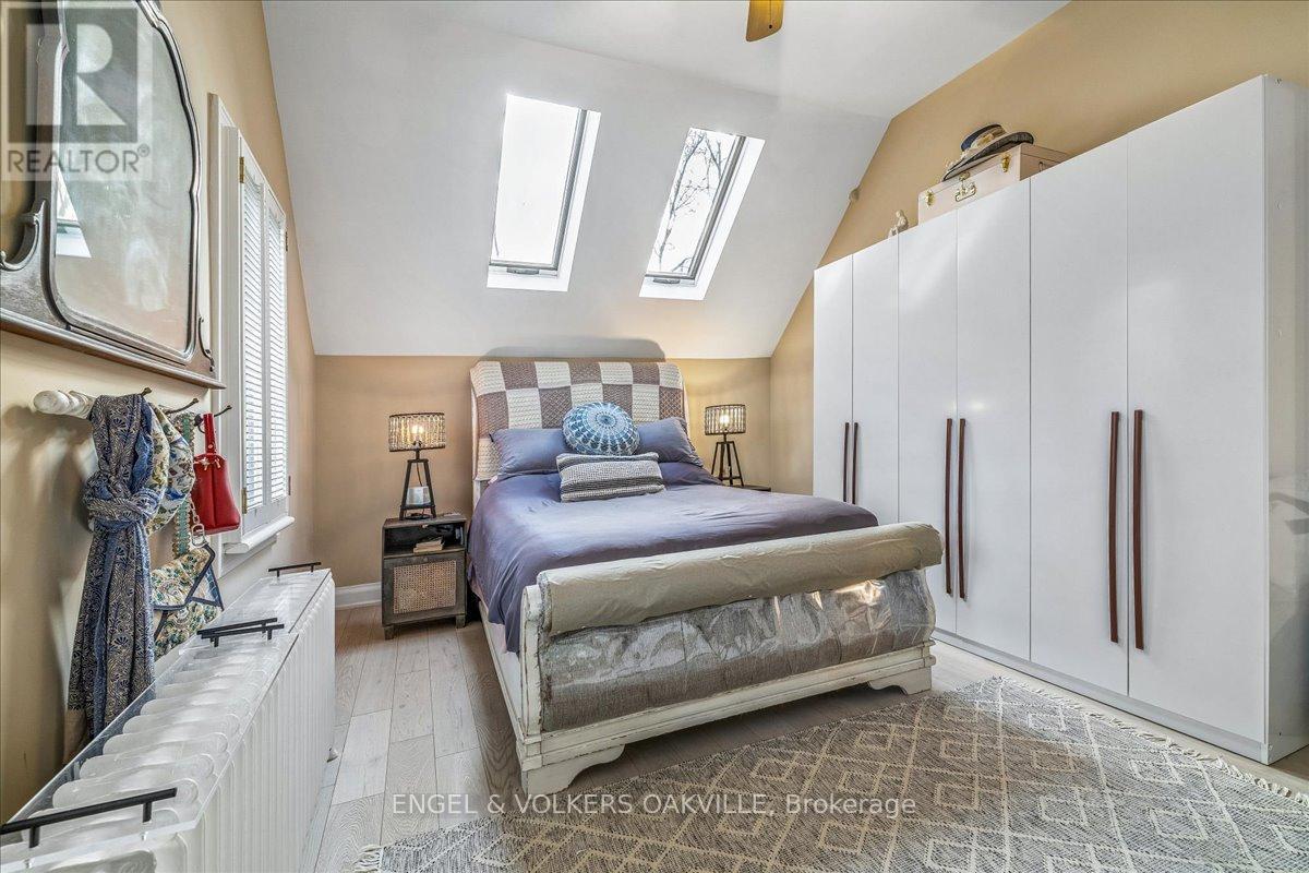 38 John Street S, Mississauga, Ontario  L5H 2E6 - Photo 22 - W13029336