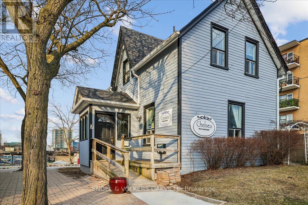 38 John Street S, Mississauga, Ontario  L5H 2E6 - Photo 45 - W13029336