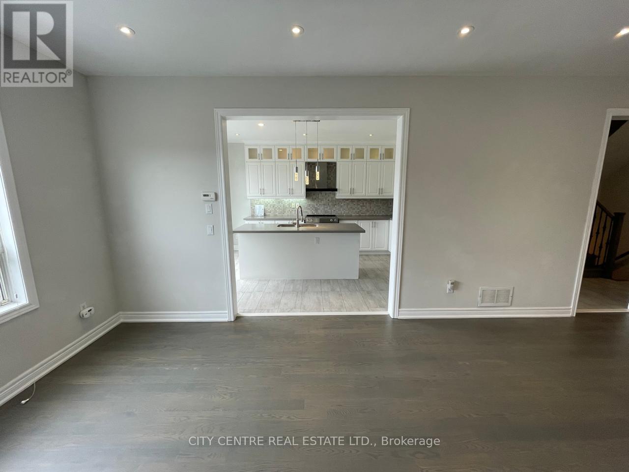 4777 Glasshill Grove, Mississauga, Ontario  L5M 7R6 - Photo 17 - W13029346