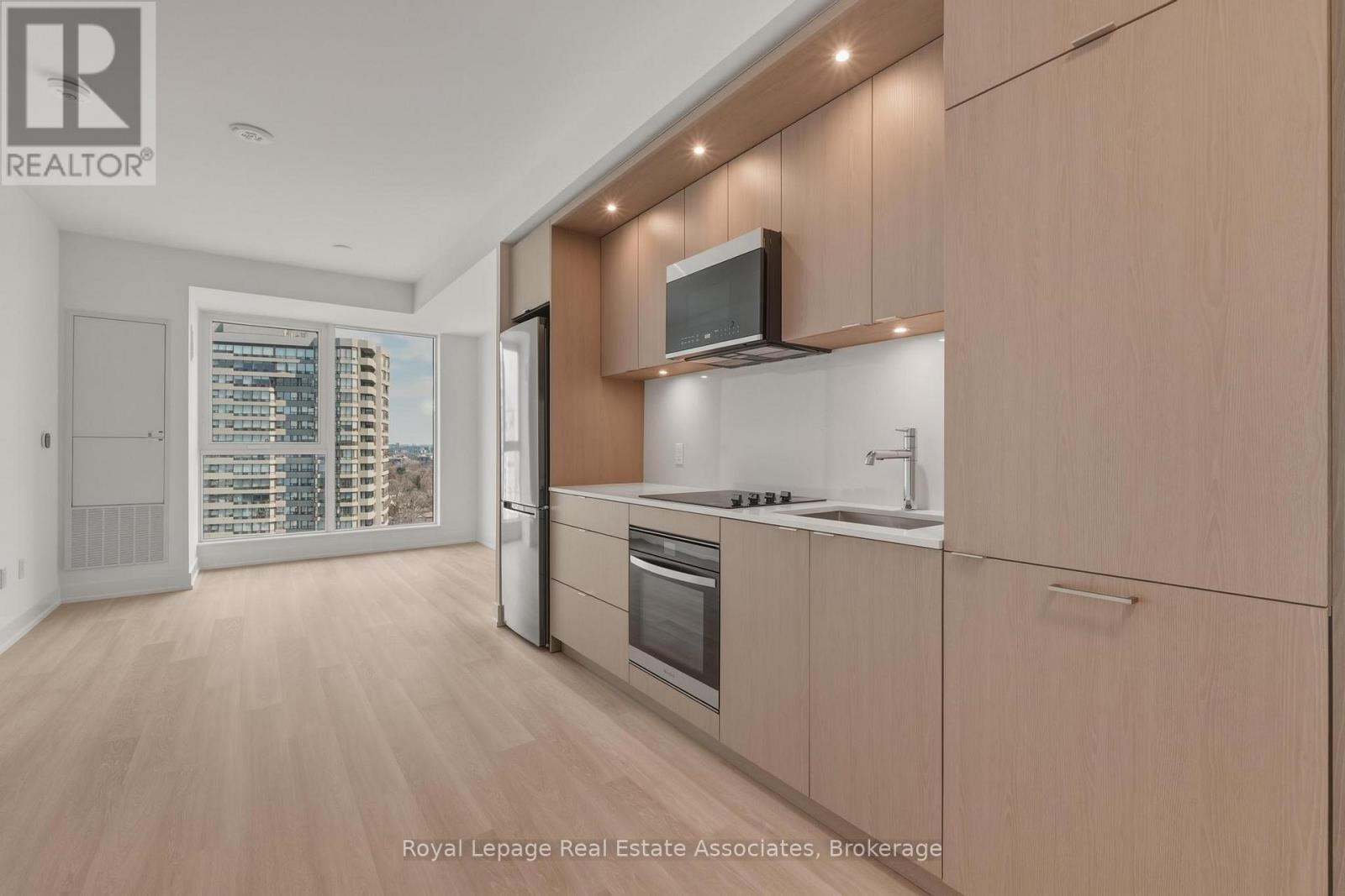 1802 - 25 CORDOVA AVENUE, Toronto, Ontario