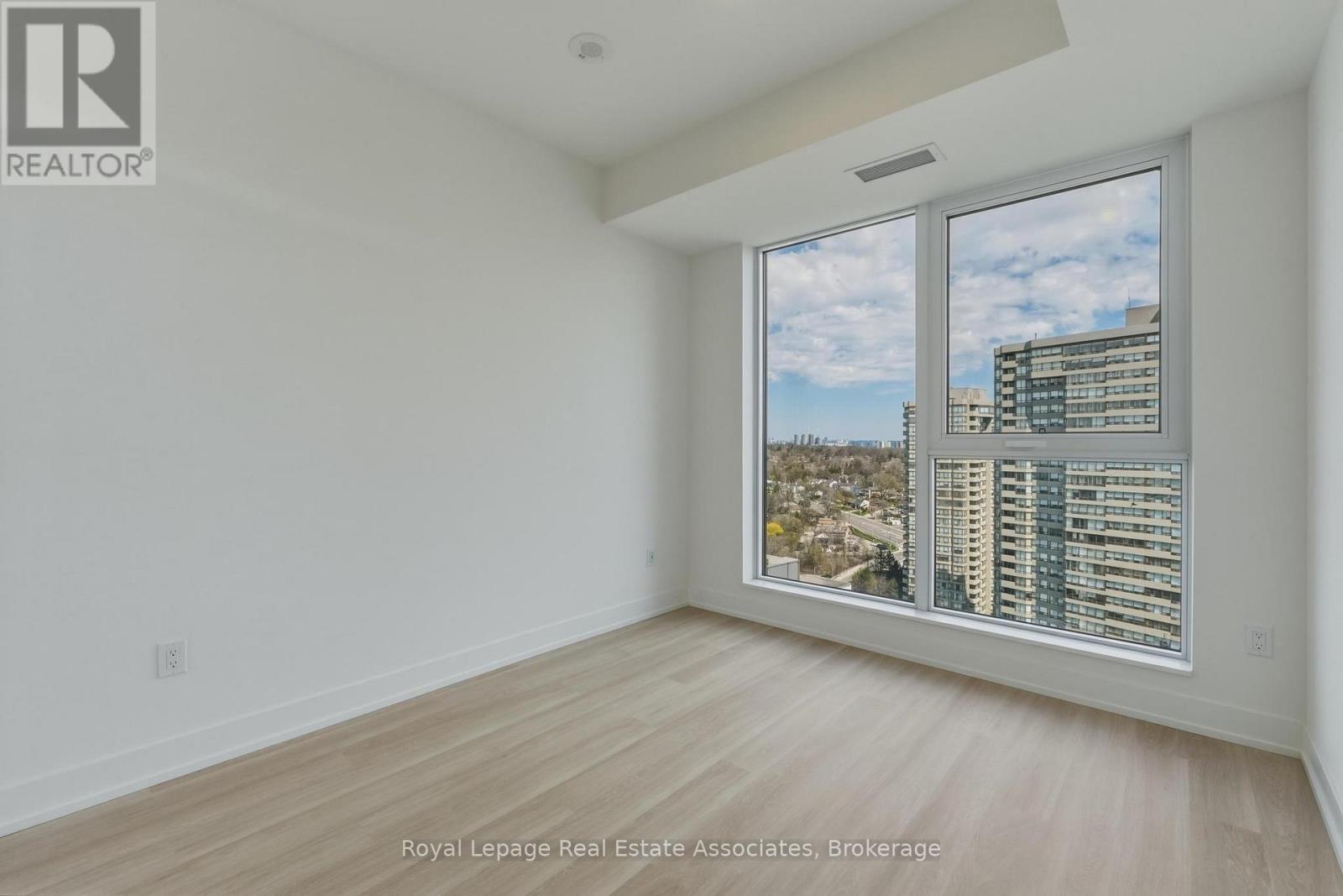 1802 - 25 Cordova Avenue, Toronto, Ontario  M9A 0E5 - Photo 11 - W13029366