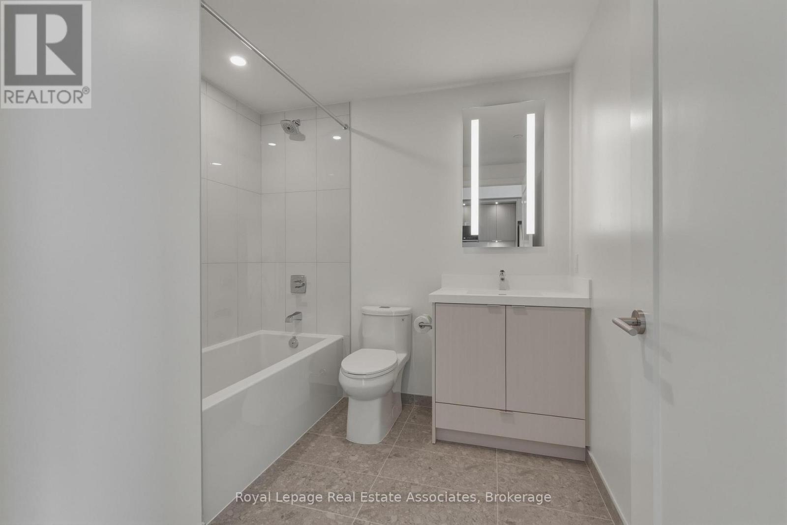 1802 - 25 Cordova Avenue, Toronto, Ontario  M9A 0E5 - Photo 16 - W13029366