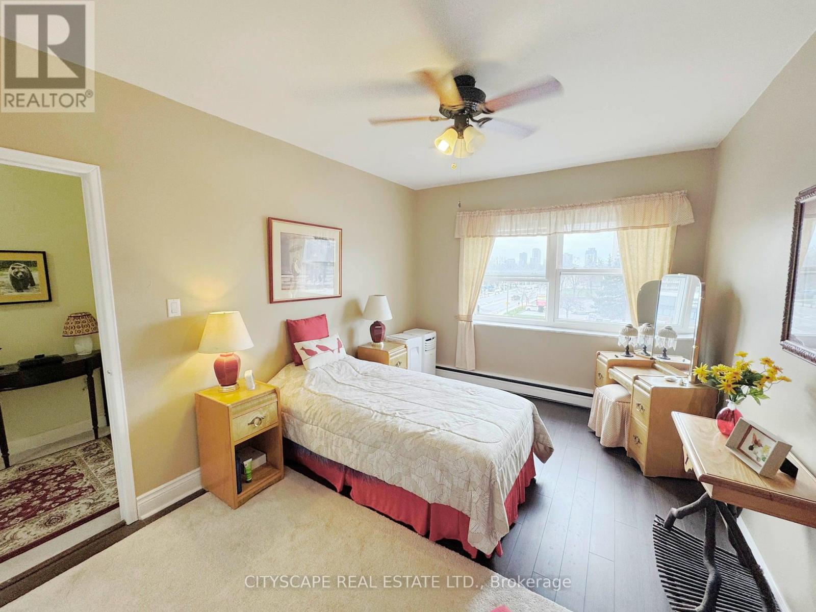 25 - 824 Brant Street, Burlington, Ontario  L7R 2J5 - Photo 23 - W13029372