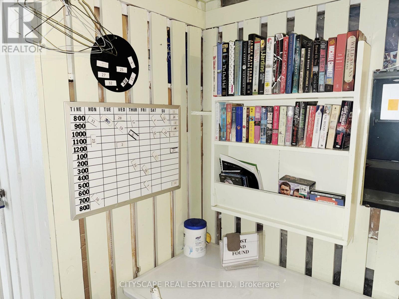 25 - 824 Brant Street, Burlington, Ontario  L7R 2J5 - Photo 33 - W13029372