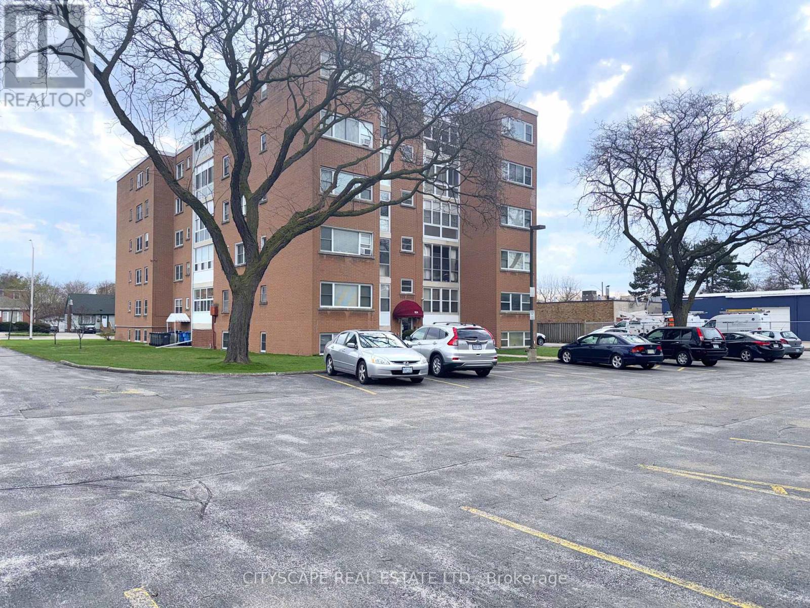 25 - 824 Brant Street, Burlington, Ontario  L7R 2J5 - Photo 36 - W13029372