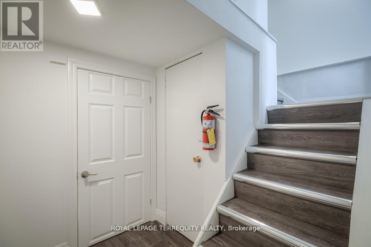 5 - 135 Jane Street, Toronto, Ontario  M6S 3Y7 - Photo 15 - W13029408