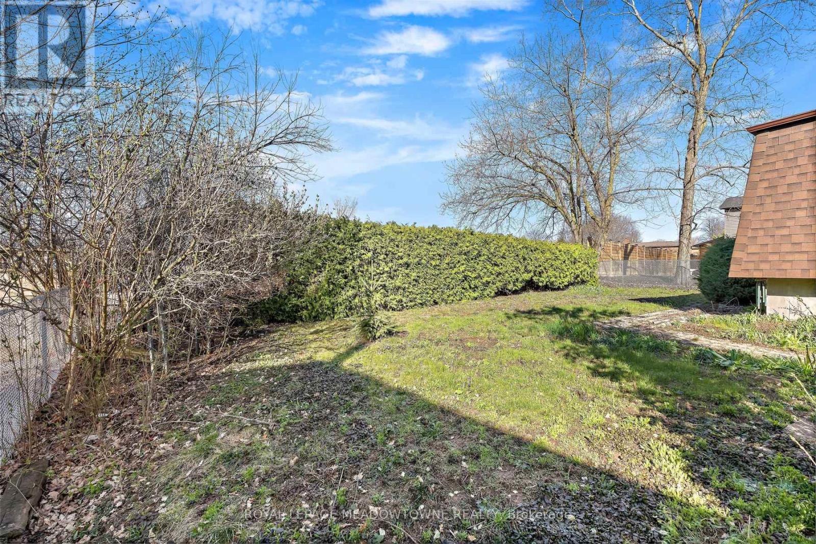 82 Mary Street, Halton Hills, Ontario  L7G 4V6 - Photo 31 - W13029446