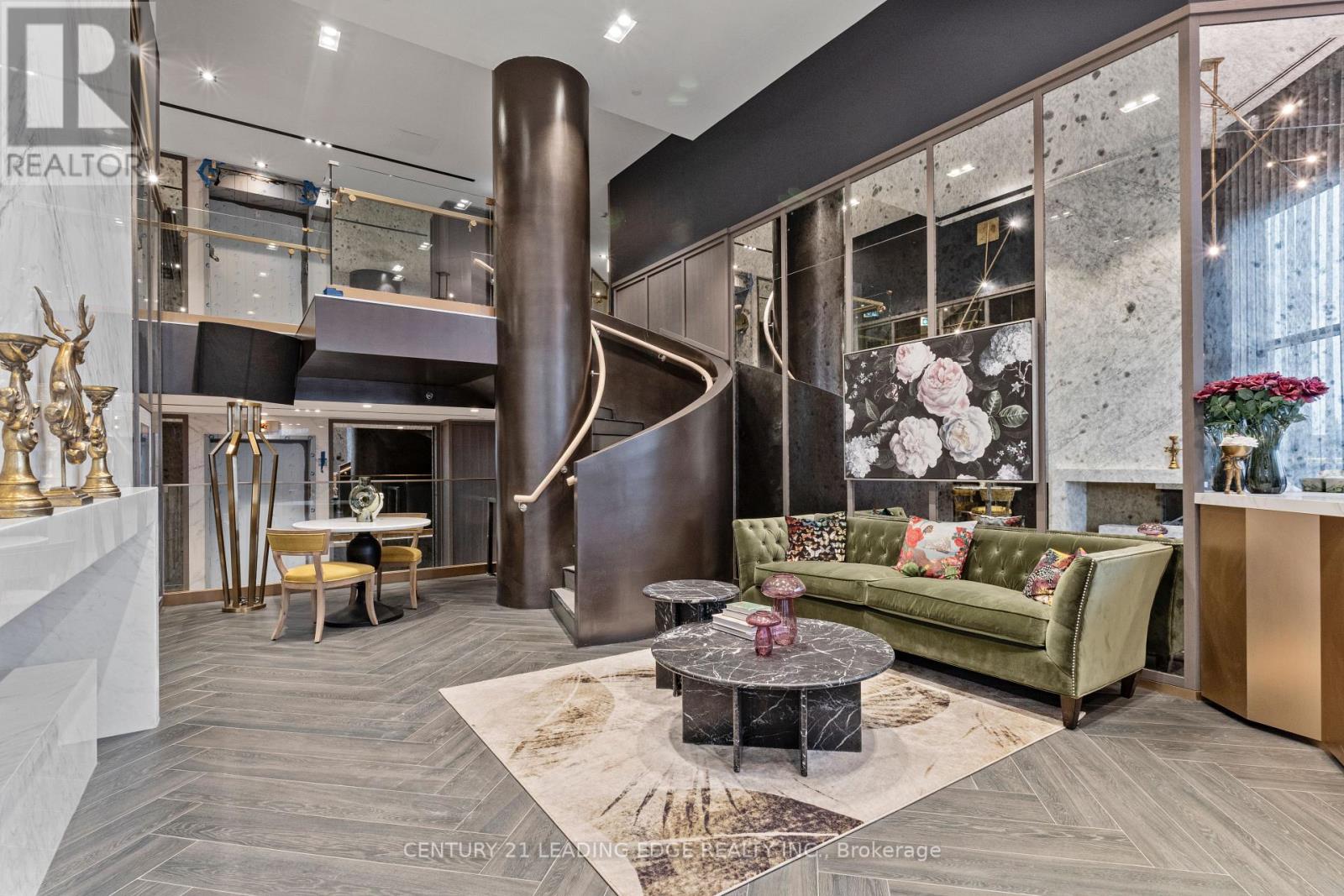 614 - 395 Dundas Street W, Oakville, Ontario  L6M 5R8 - Photo 9 - W13029458