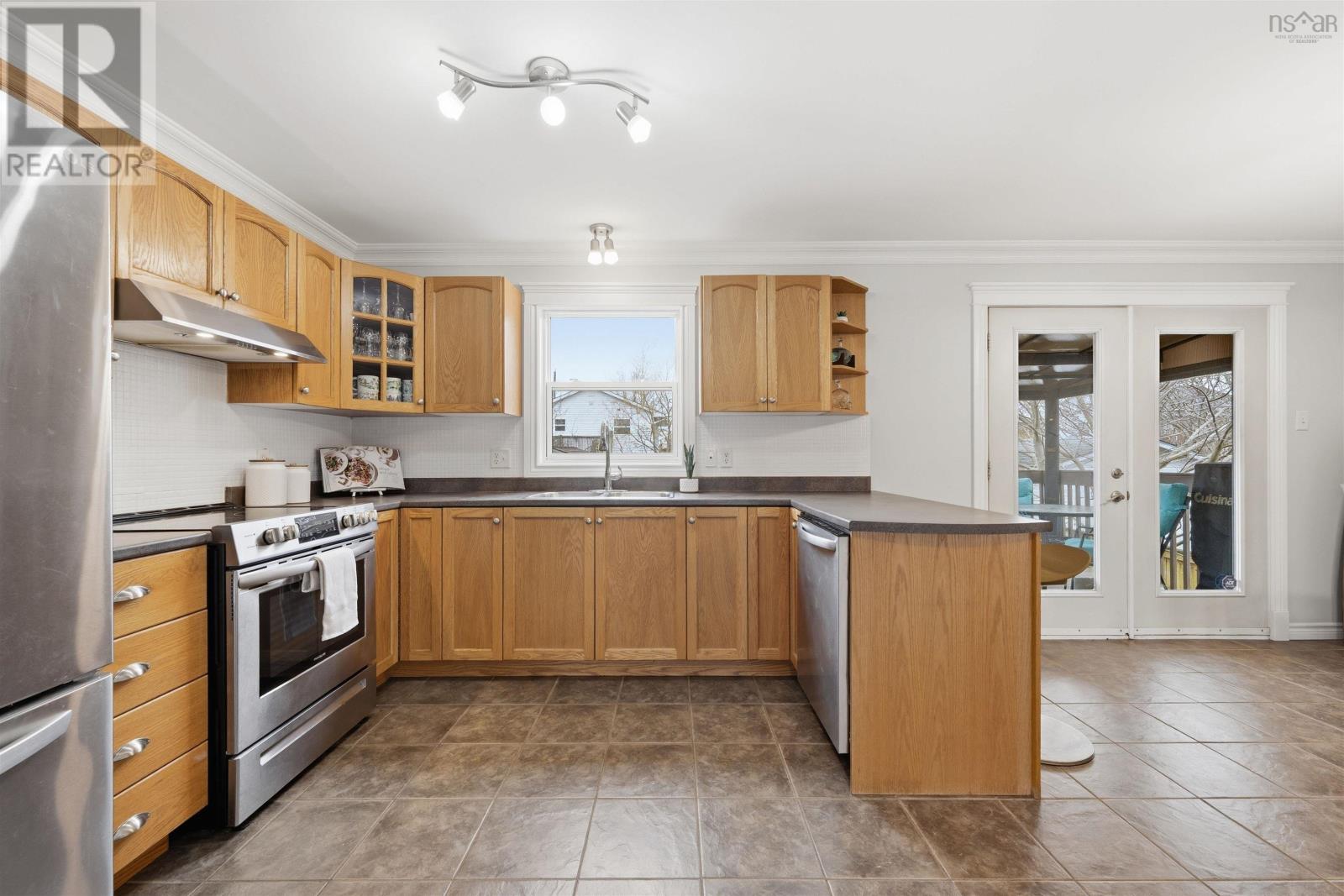 44 Vicky Crescent, Eastern Passage, Nova Scotia  B3G 1T4 - Photo 8 - 202608206