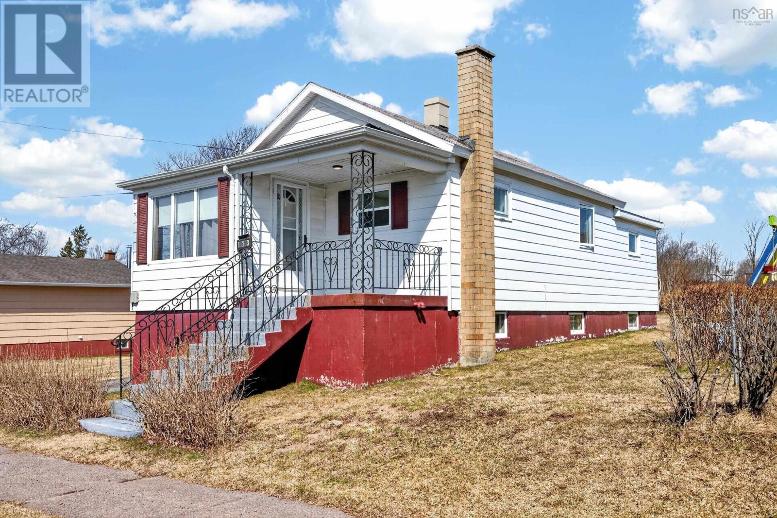 123 Maloney Street, sydney, Nova Scotia