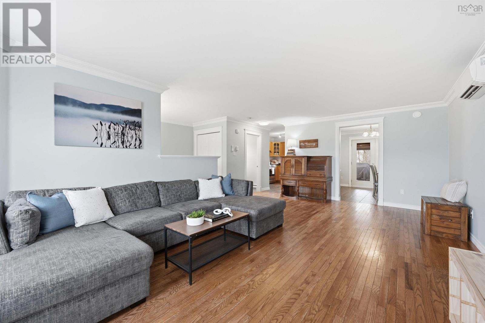 44 Vicky Crescent, Eastern Passage, Nova Scotia  B3G 1T4 - Photo 3 - 202608206