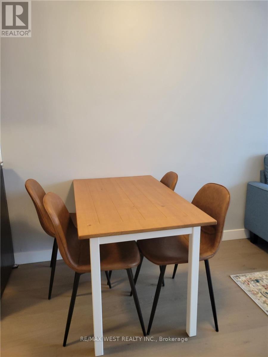 354 Marlee Avenue, Toronto, Ontario  M6B 3H8 - Photo 12 - W12720336