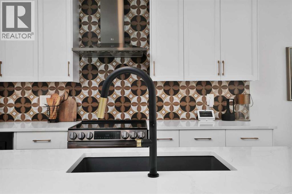 244 Emerald Drive, Red Deer, Alberta  T4E 1A6 - Photo 14 - A2287943