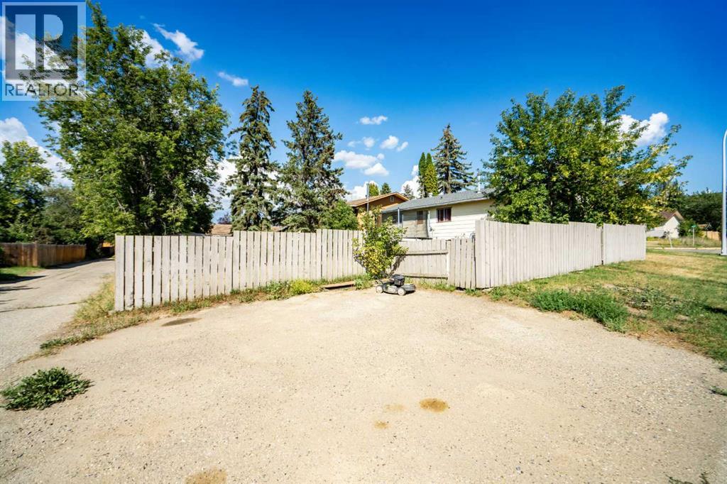 8322 95 St, Peace River, Alberta  T0H 1W0 - Photo 23 - A2289011