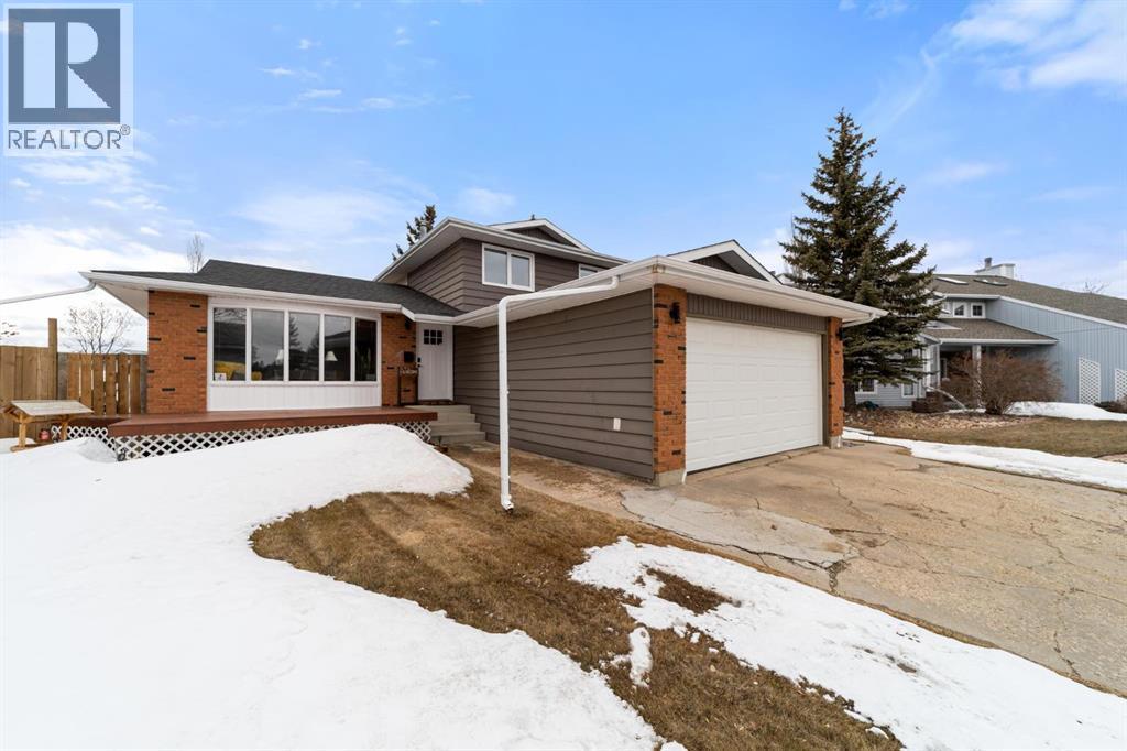 6911 42 Avenue, Camrose, Alberta  T4V 3V4 - Photo 1 - A2294860