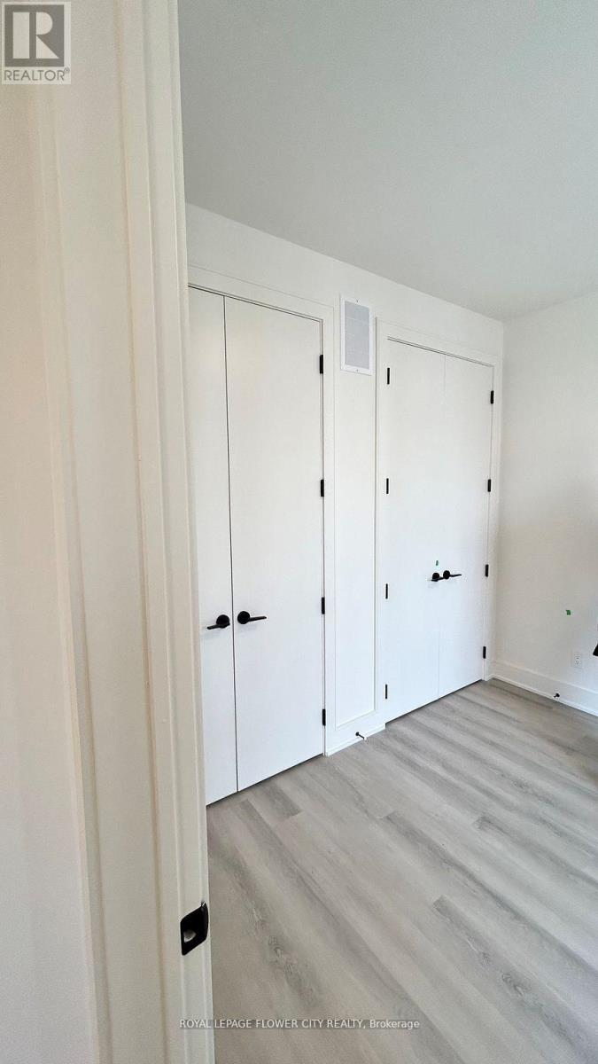 48 Everett Common, St. Catharines, Ontario  L2P 0G8 - Photo 4 - X13029224