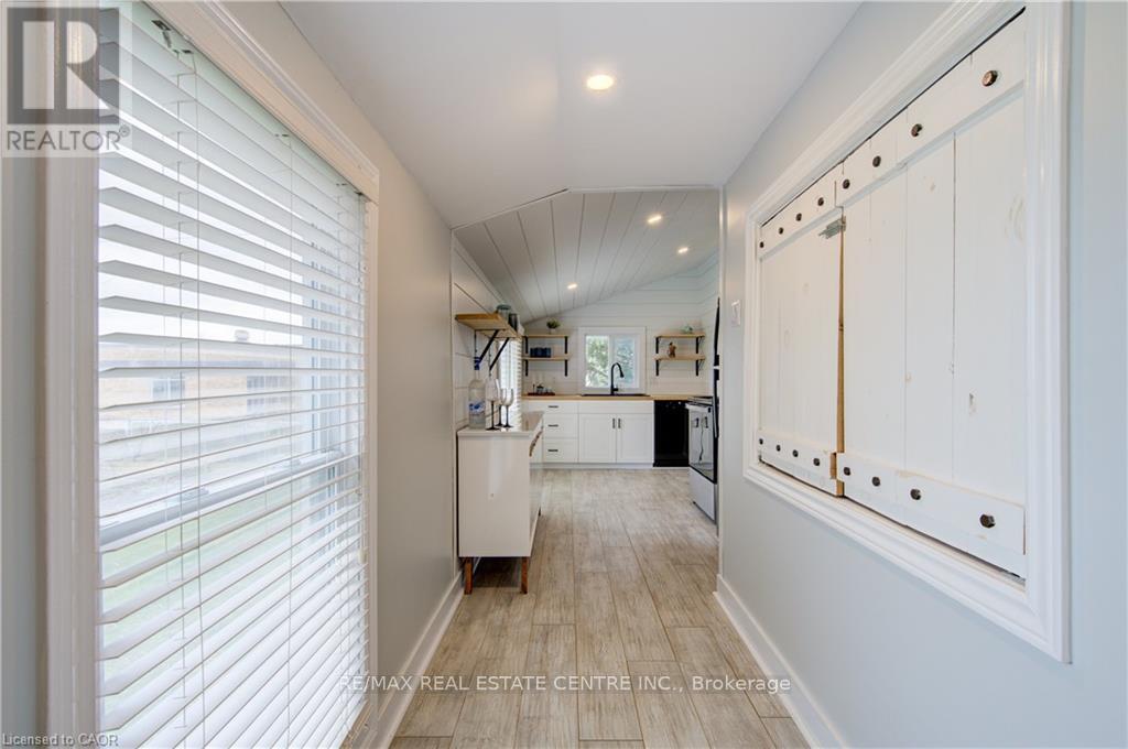 3593 Concession Drive, Southwest Middlesex, Ontario  N0L 1M0 - Photo 23 - X13029230