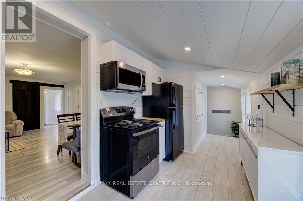 3593 Concession Drive, Southwest Middlesex, Ontario  N0L 1M0 - Photo 26 - X13029230