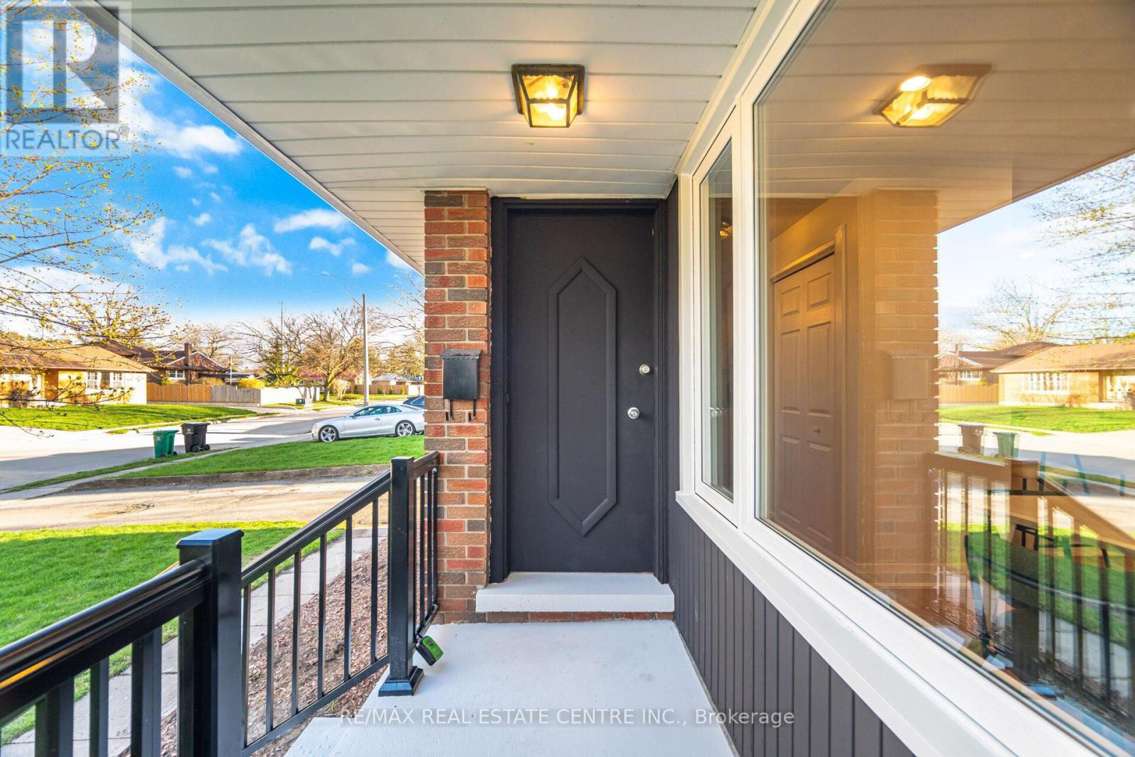 30 Highman Avenue, Cambridge, Ontario  N1R 3L7 - Photo 6 - X13029252