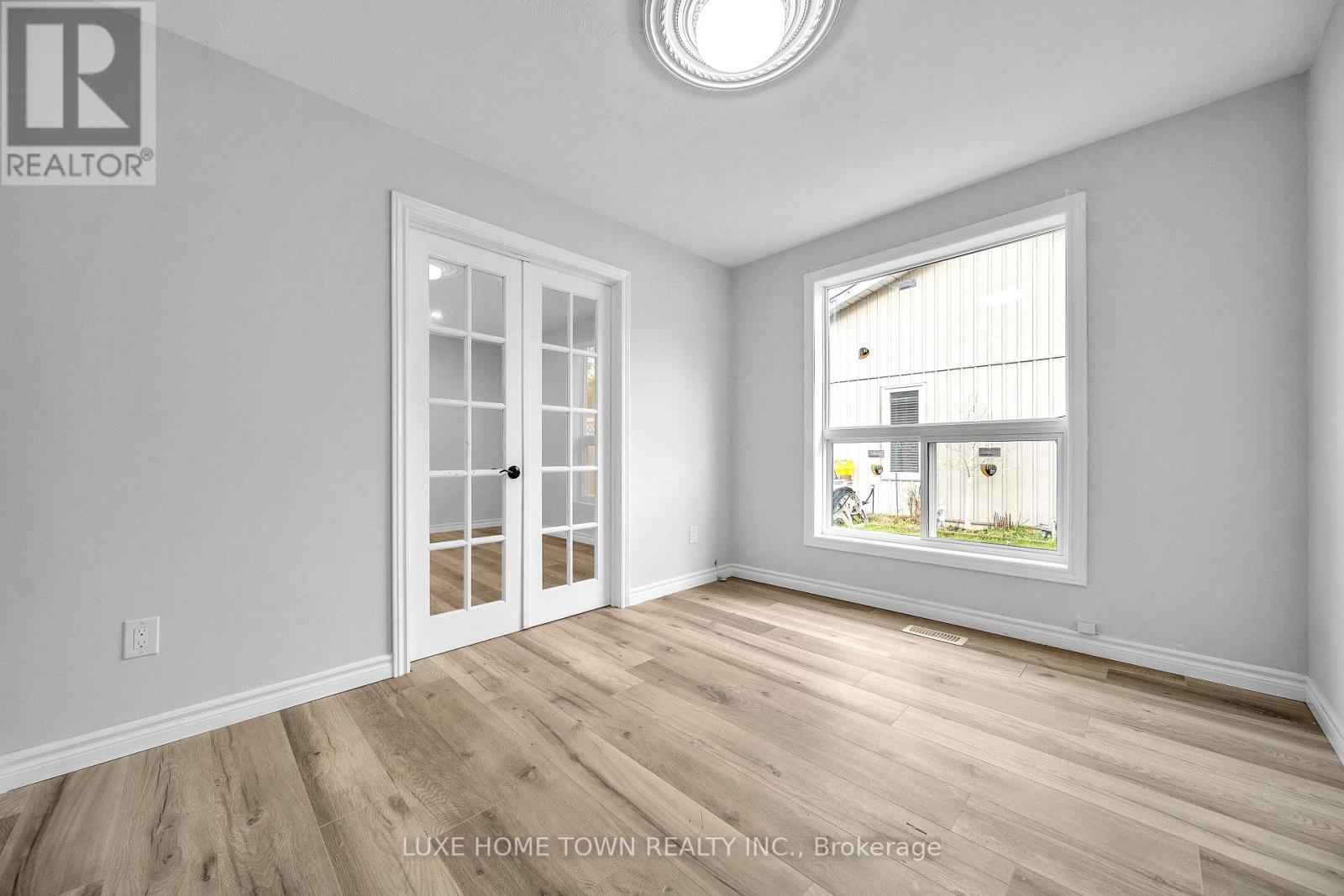 5 Centennial Drive, Brockton, Ontario  N0G 2V0 - Photo 11 - X13029430