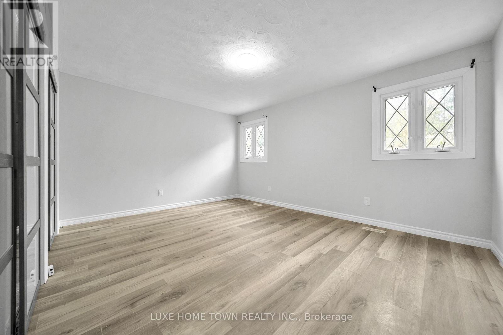 5 Centennial Drive, Brockton, Ontario  N0G 2V0 - Photo 22 - X13029430